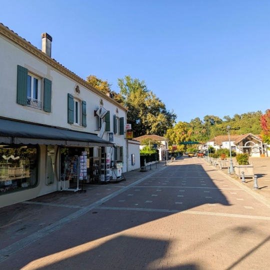  DULAU IMMOBILIER : Commercial | EUGENIE-LES-BAINS (40320) | 110 m2 | 164 400 € 